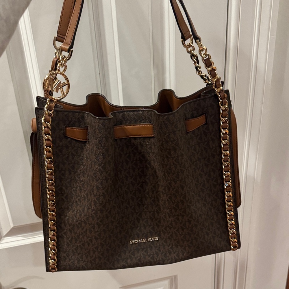 Michael Kors Dark Brown Shoulder Bag with Gold Chain